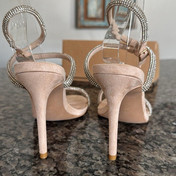 Embellished rhinestone Ankle strap 3” heel sandal NIB - Picture 5 of 12